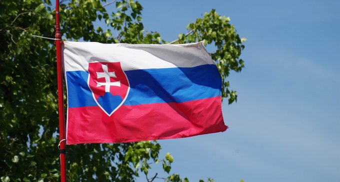 У Словаччині вимагають референдуму про скасування санкцій проти Росії