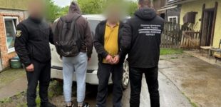 На Закарпатті затримали 64-річного жителя села Тячівка, який мав намір переправити в Румунію 27-річного жителя міста Дніпро
