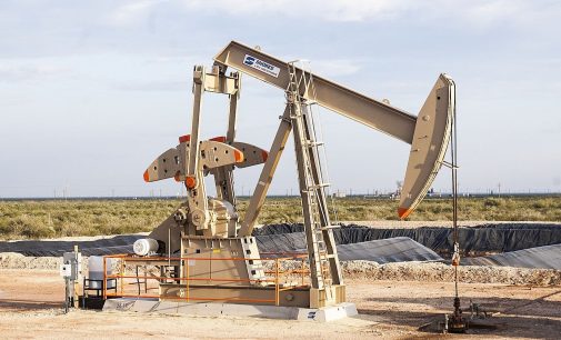 Україна на тлі падіння цін закликала запровадити нафтові санкції проти РФ