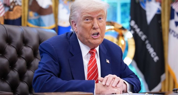 Трамп скептично ставиться до втягування США у війну Ірану й Ізраїля, – CNN