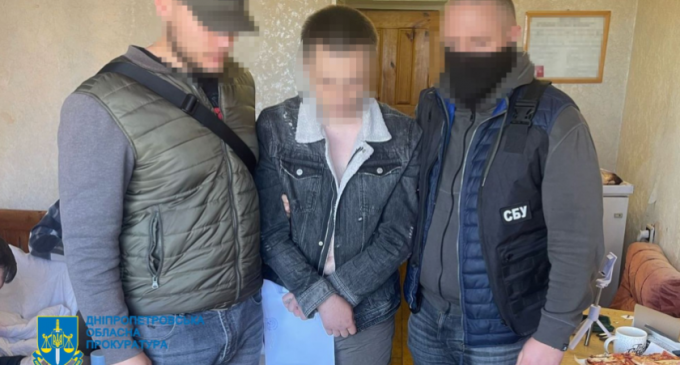 У Дніпрі затримали диверсанта, який підпалив обладнання «Укрзалізниці»