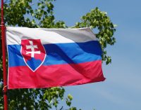 У Словаччині затримали 8 осіб у справі про зловживання військовою допомогою Україні