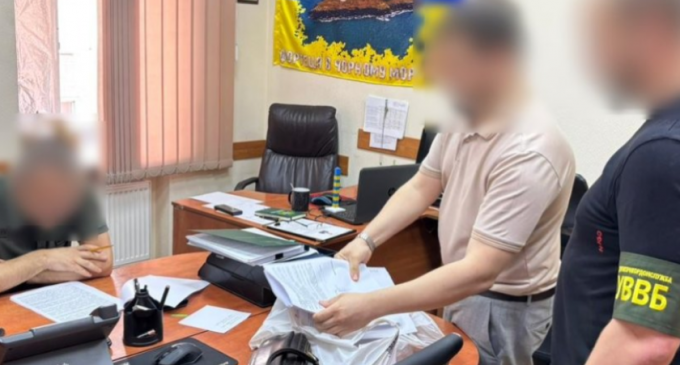 На хабарі викрито полковника прикордонної служби: деталі
