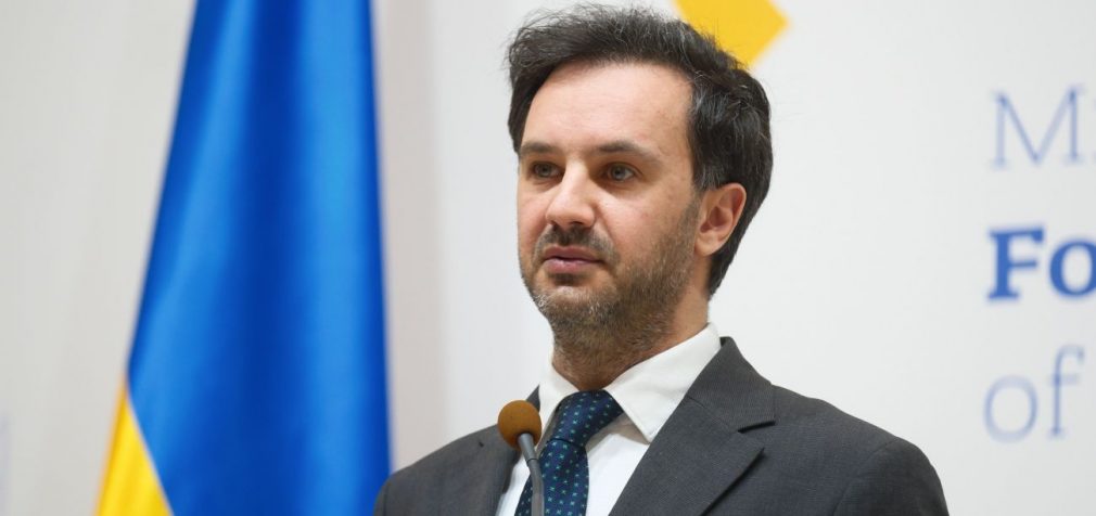 Українська делегація прибула в Стамбул: коли почнуться переговори з РФ