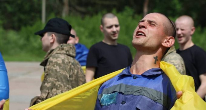 Україна і РФ провели новий етап обміну полоненими: усі подробиці (фото, відео)