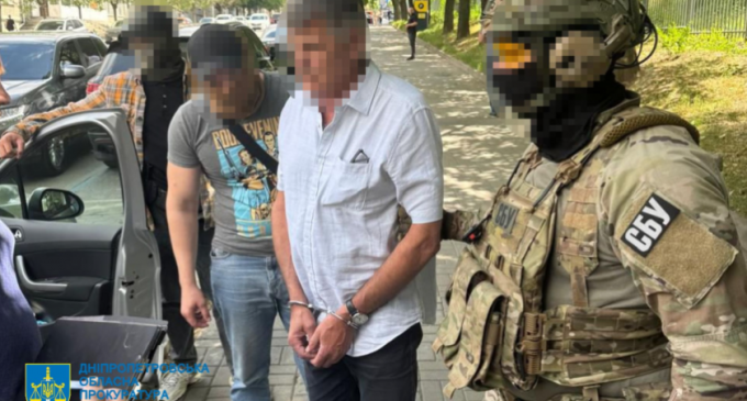 На Дніпропетровщині викрито посадовця Держпродспоживслужби на хабарі