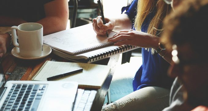 Кількість нових вакансій зросла, підвищення зарплат сповільнилося – НБУ