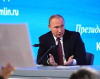 Путін наказав засекретити дані про російську економіку та зовнішню торгівлю – Bloomberg