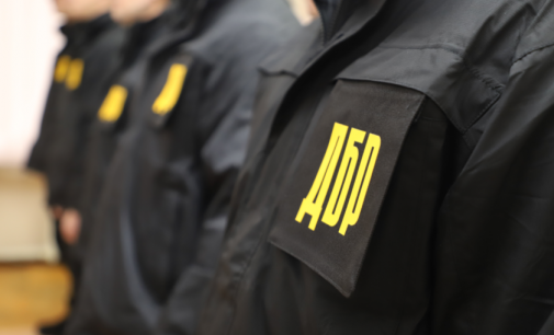 Заради іміджу та виплат: депутатка з Дніпропетровщини влаштувалася на фіктивну службу в ЗСУ