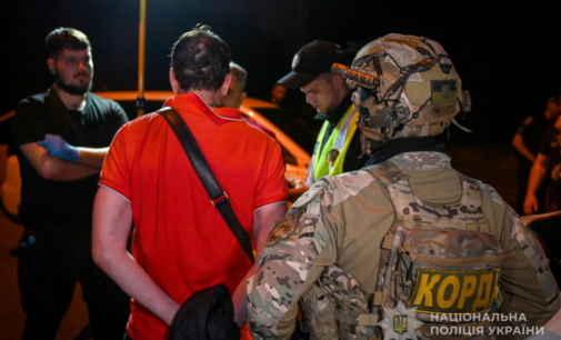Застрелив знайомого посеред дня: правоохоронці Запоріжжя затримали зловмисника