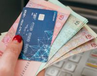 Кабмін посилить контроль за благодійними зборами після скандалу з Гусаковим