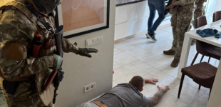 $500 тис. прибутку і міжрегіональна мережа: прикордонники викрили масштабну схему втечі ухилянтів