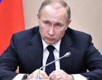Путін анонсував скорочення оборонних витрат