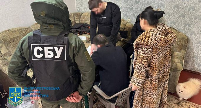 Шахраї з Дніпропетровщини ошукали рідних зниклих воїнів на 3 млн грн