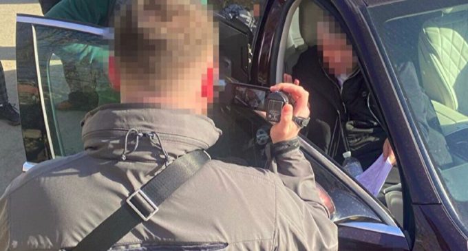 Одеські чиновники розікрали майже половину коштів на поховання полеглих військових