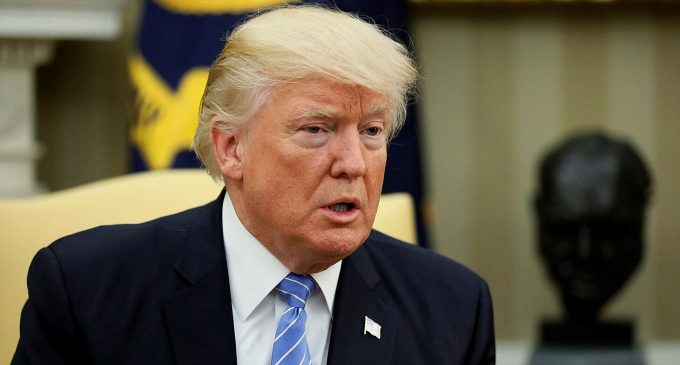 Білий дім: Трамп не відкидає участі у зустрічі Зеленського з Путіним