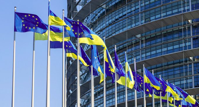 Україна повідомила Єврокомісію про завершення процедур для приєднання до зони роумінгу ЄС