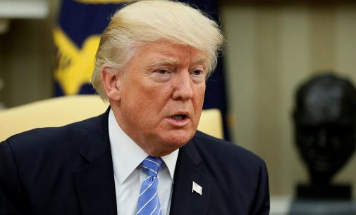 Трамп провів розмову із Сі Цзіньпіном