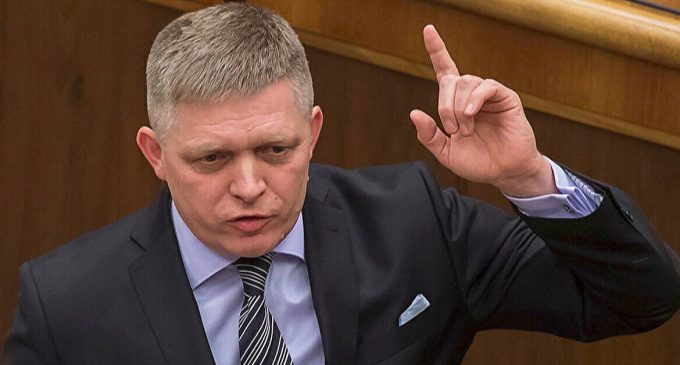 Прем’єр Словаччини погрожує зірвати новий пакет санкцій ЄС проти Росії