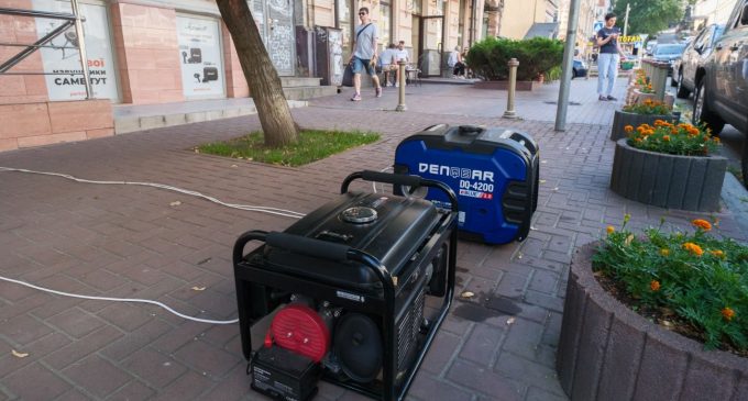Чи будуть відключення світла влітку: прогноз “Укренерго”