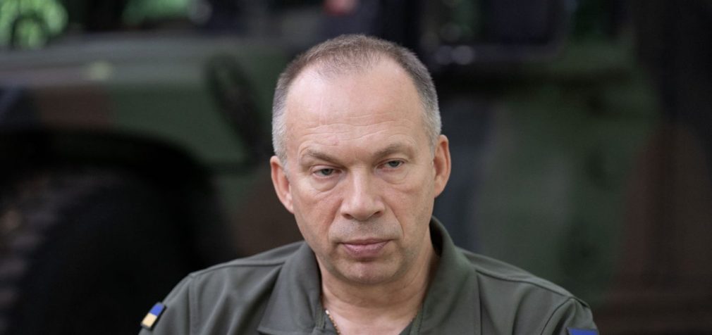 Сирський обіцяє вихід із “глухої оборони”: що задумав головком