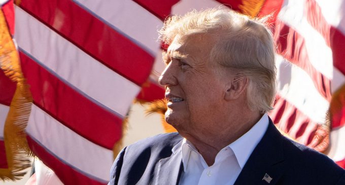 Зустрічі із Зеленським не буде? Трамп достроково залишить саміт G7