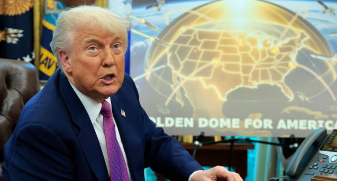 Трамп, Маск і “Золотий купол”: на що США витрачають трильйон у гонці озброєнь