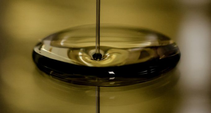 Ціни на нафту зросли на понад 10% після ударів Ізраїлю по Ірану