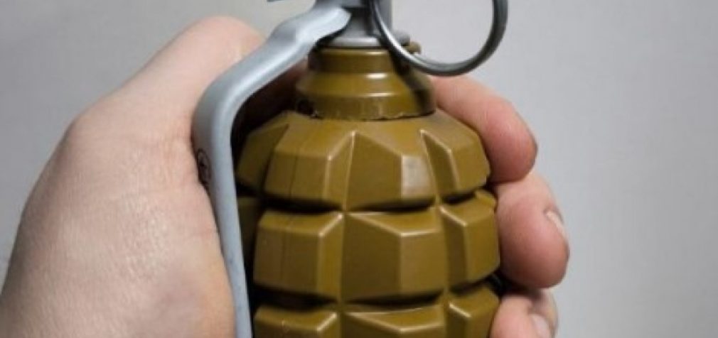 У Дніпрі біля квіткового магазину знайшли гранату