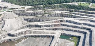 В Україні викрили масштабну схему виведення з-під санкцій РНБО надровидобувних компаній