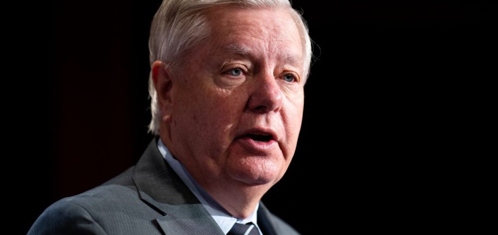 Трамп  підтримав 500% мита, які можуть обвалити продажі російської нафти, – сенатор Грем