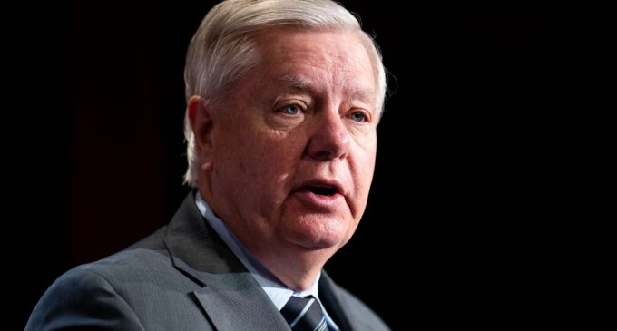 Трамп підтримав 500% мита, які можуть обвалити продажі російської нафти, – сенатор Грем