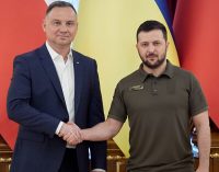Зеленський нагородив президента Польщі орденом Свободи