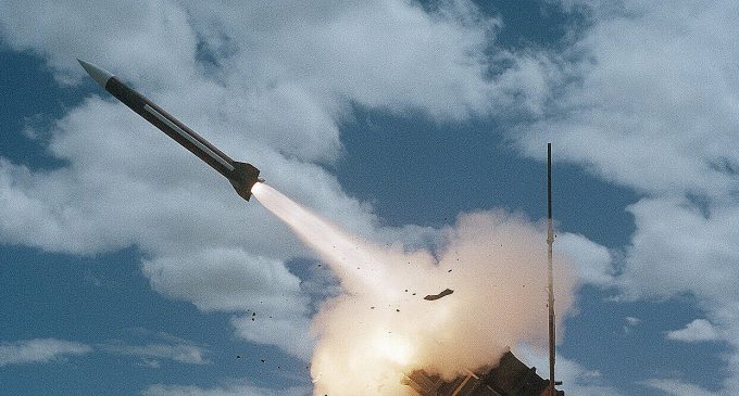 США перенаправлять на Близький Схід ракети ППО, закуплені для України – WSJ