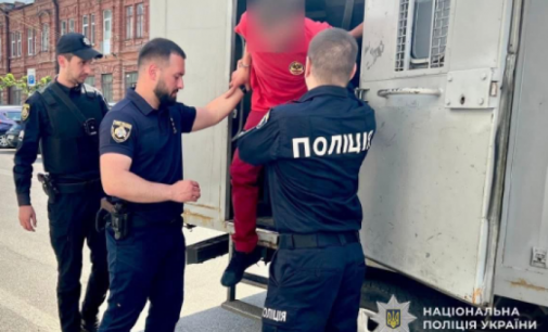 У Дніпрі судитимуть 23-річного чоловіка, який наніс тяжкі тілесні ушкодження містянину