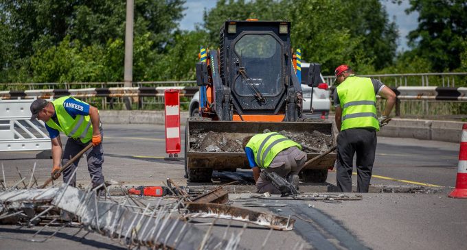 У Камʼянському розпочався капітальний ремонт деформаційних швів на шляхопроводі по проспекту Ювілейному