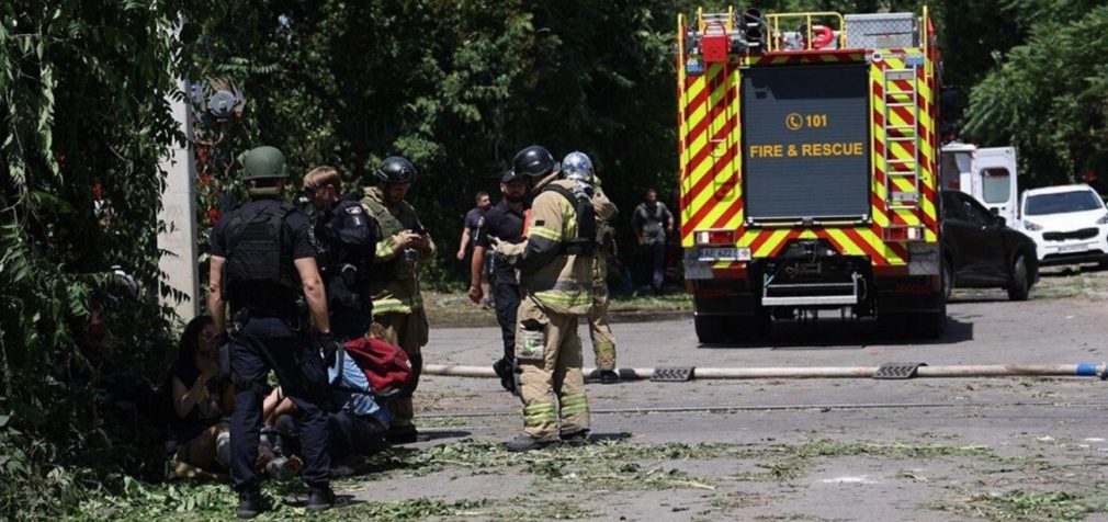 Атака на Дніпро та Самар: вже понад 100 поранених та 11 загиблих