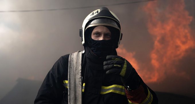 РФ вдарила по Одещині: зруйновано школу, під завалами можуть бути люди