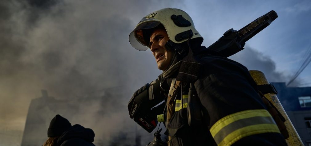 У Харкові пролунали вибухи: місто під атакою безпілотників