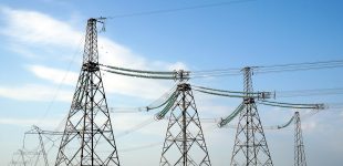 Миколаїв та частина Херсона знеструмлені: що відомо