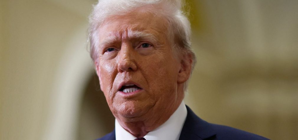 США можуть втрутитися у війну з Іраном? Трамп пообіцяв рішення за 2 тижні