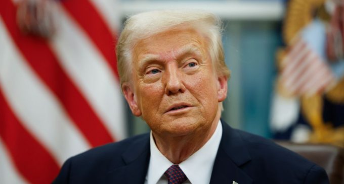 “Без королів”: у США готуються до найбільшого протесту проти Трампа