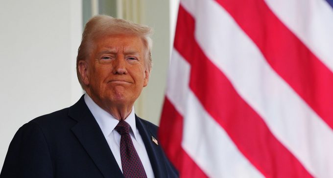 Тактика обману: навіщо Трамп пообіцяв Ірану два тижні на угоду, – WP