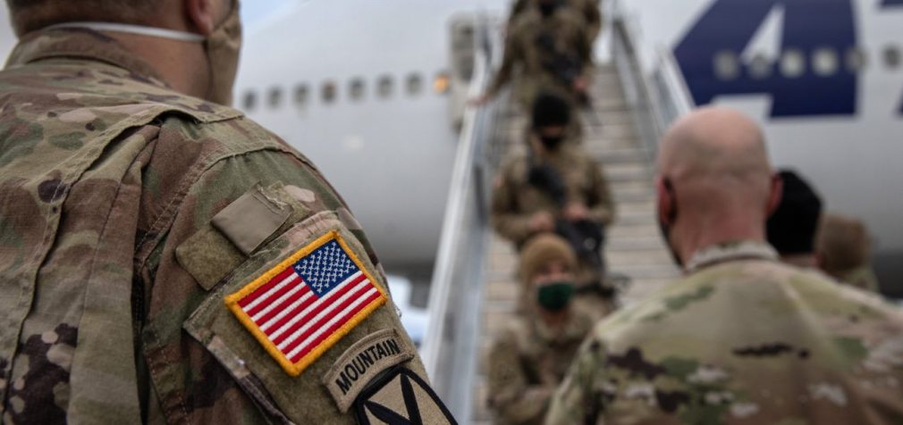 Чиновники США готуються до того, що Вашингтон атакує Іран найближчими днями, – Bloomberg