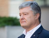 Порошенко під час поїздки до Туреччини подарував дітям мільйон доларів