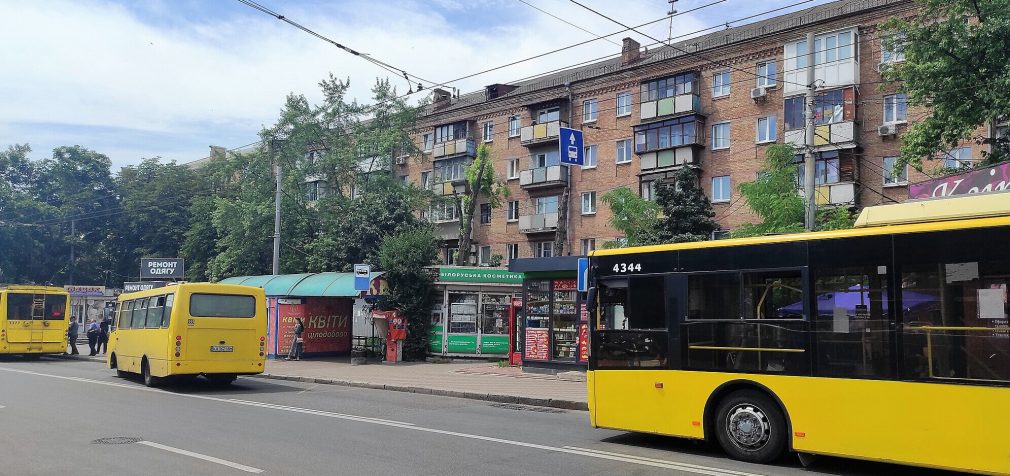 Через атаку РФ у Києві ускладнений рух низкою вулиць