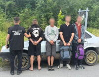 Заплатили по 8 тисяч доларів: чоловіки з Дніпропетровської області намагалися втекти з України