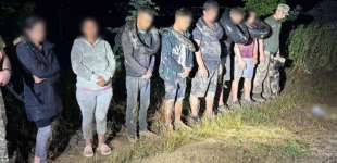На Закарпатті двоє жінок допомагали пʼятьом ухилянтам втекти з країни: прикордонники зупинили групу порушників