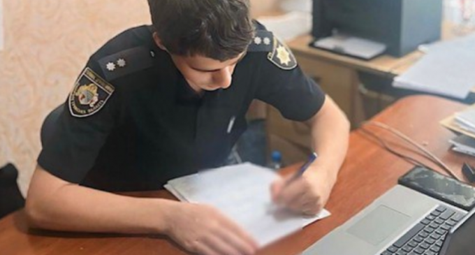 У Дніпрі чоловік відповідатиме за незаконний вилов риби та спробу підкупу поліцейського