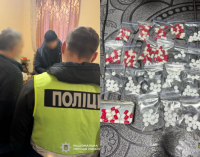 На Дніпропетровщині судитимуть угруповання, яке збувало прекурсори через аптеки